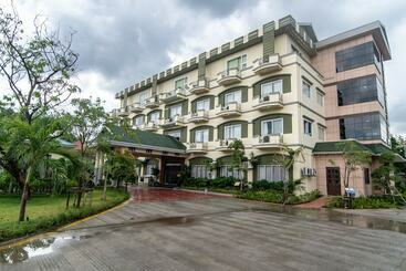 호텔 Ever Treasure