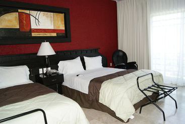 Hotel Montroi & Fitness