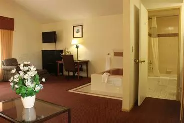 酒店 Portofino Beach Inn