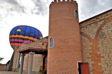 Hotel Hacienda Los Dolores   Hostel