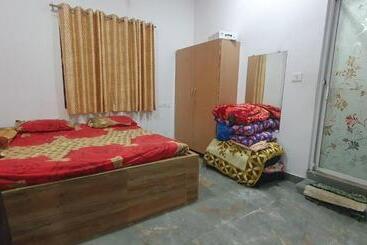 Hotel Krishna Farm & Forest