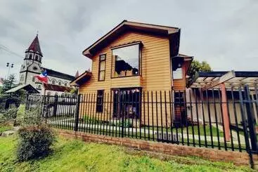 تختخواب و صبحانه Casa Kaiser