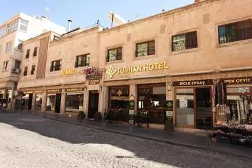 Hotel Tuğhan