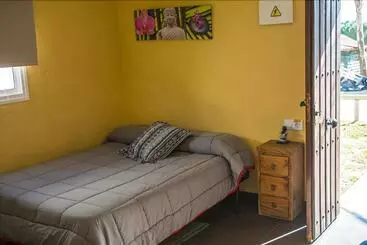 バンガロー Camping Sierra De Las Nieves