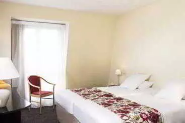 هتل Hôtel Valdys Thalasso & Spa L Escale Marine