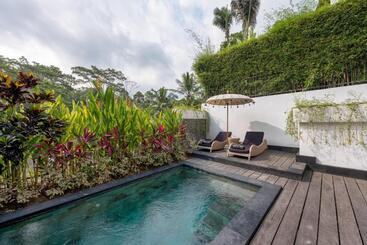 Resort Keliki Luxury Lodge