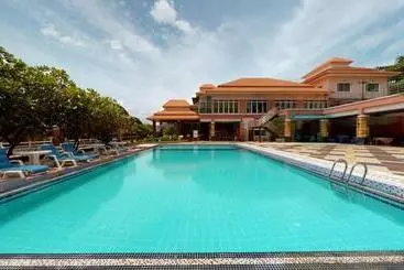 Hotel Kiang Talay Resort