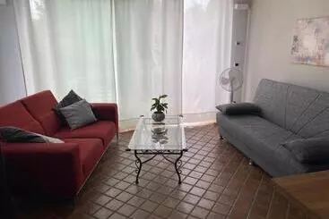 Pensione Bilocale Indipendente In Casa Singola