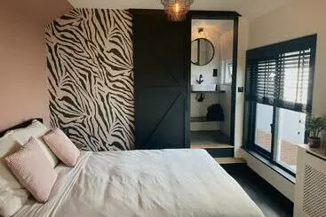 Aamiaismajoitus (B&B) Kavel 90