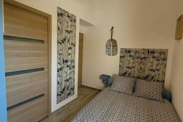 민박 Les Prairies De L Encrême