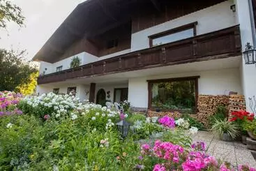 ペンション Haus Kogler