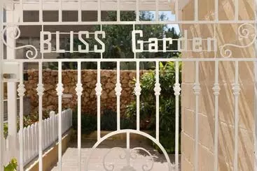 Aamiaismajoitus (B&B) Bliss Boutique Living