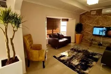 Majatalo 36 Frere Road Shelly Beach , Margate