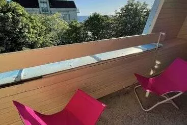 ホテル Amadina Garden