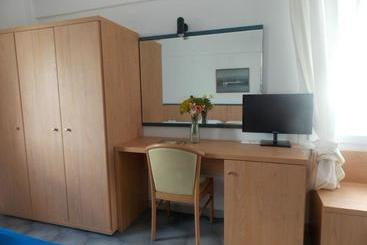 游客公寓 Sunrise Studios Perissa