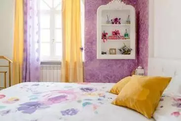 Majatalo Alexander S Home