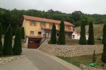 Пансион Judit Vendégház Sümeg