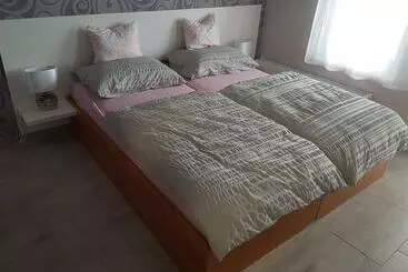Flamingó Apartmanház