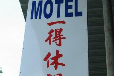 Tit Motel