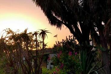 ペンション El Oasis