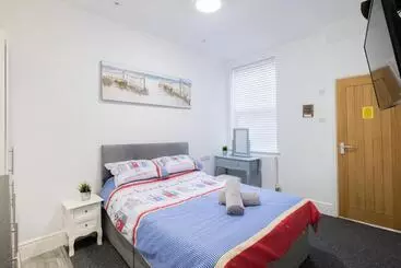 پانسیون Hillcrest Studio Apartments