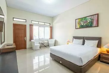 ホテル Parahyangan