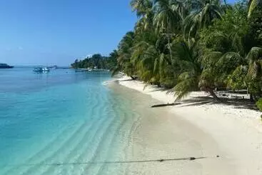 Hotel Mandhoo Inn