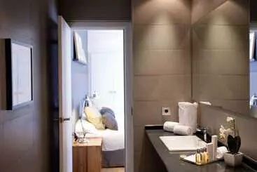 Apartments Sixtyfour