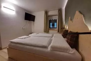 Aamiaismajoitus (B&B) B And B Nonna Rosa Vista Lagorai
