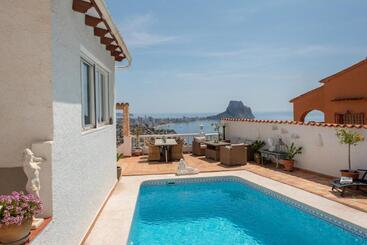 تختخواب و صبحانه Villa Vista Calpe