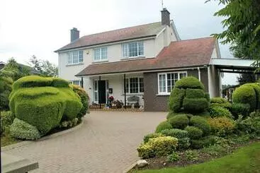 The Meadows B&b