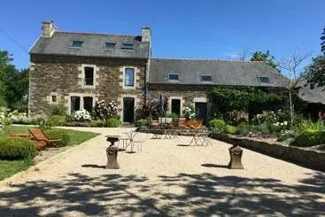 Bed & Breakfast Demeure Du Porzou, Chambres D Hôtes De Charme Dans Demeure D Exception, Parc Paysager, Spa, Massages