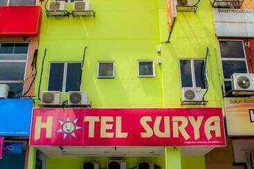 ホテル Surya