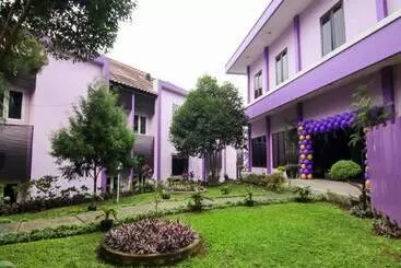 Otel Signature Mandala Kencana