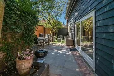 Majatalo Job Baster Huisje