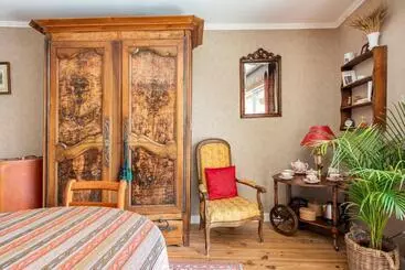 Nocleg ze śniadaniem Six Chandelles M étaient Comptées