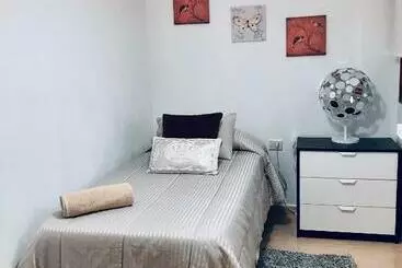 ペンション Cã©ntrica Y Acogedora Habitaciã³n