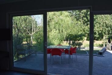 민박 Den Laage Hof