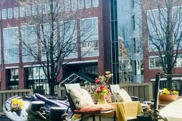 Bed and Breakfast Romantic Houseboat
