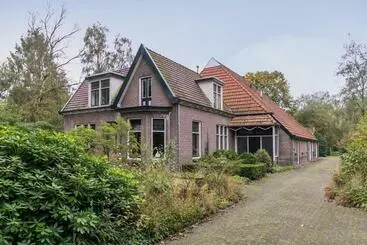 ベッドアンドブレックファースト Villa Laurelin, Lothorien