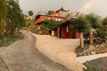 アパートホテル Hrlos Piratas   Ferien Haus La Palma   Good Wlan !!