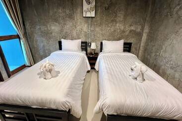 هتل Nan Arena Place