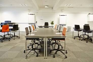 בית מלון כפרי Severin Kursuscenter Og Konference