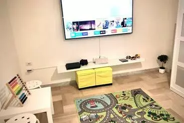 Pensione Guest House Service   Game Apartment