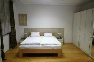 Majatalo Penzion Leticia