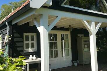 Bed and Breakfast Gastenverblijf Nature 4 Persoons