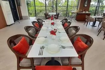 ベッドアンドブレックファースト Girasol Tagaytay