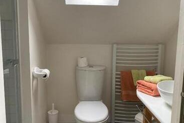 Bed and Breakfast Herb Cottage