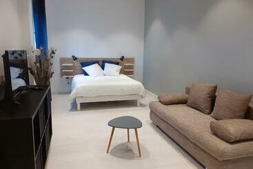 민박 La Belle étoile