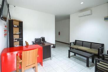 ホテル Oyo 1582 Bungo Guest House